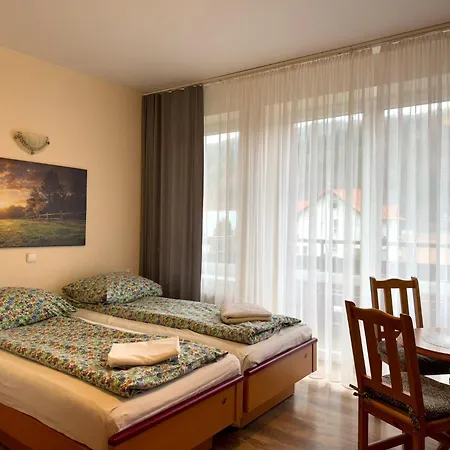 Goscinne Zbojnik 3*