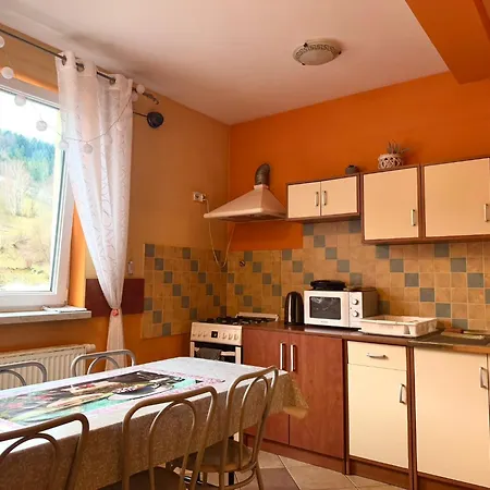 Guest house Goscinne Zbojnik *