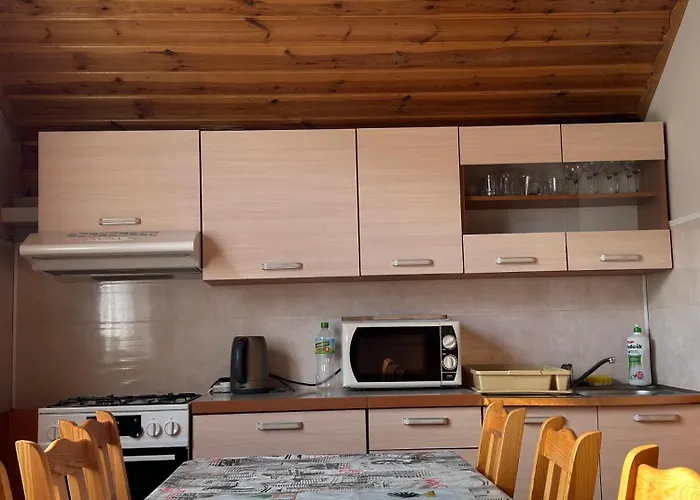 Goscinne Zbojnik Penzion Szczyrk